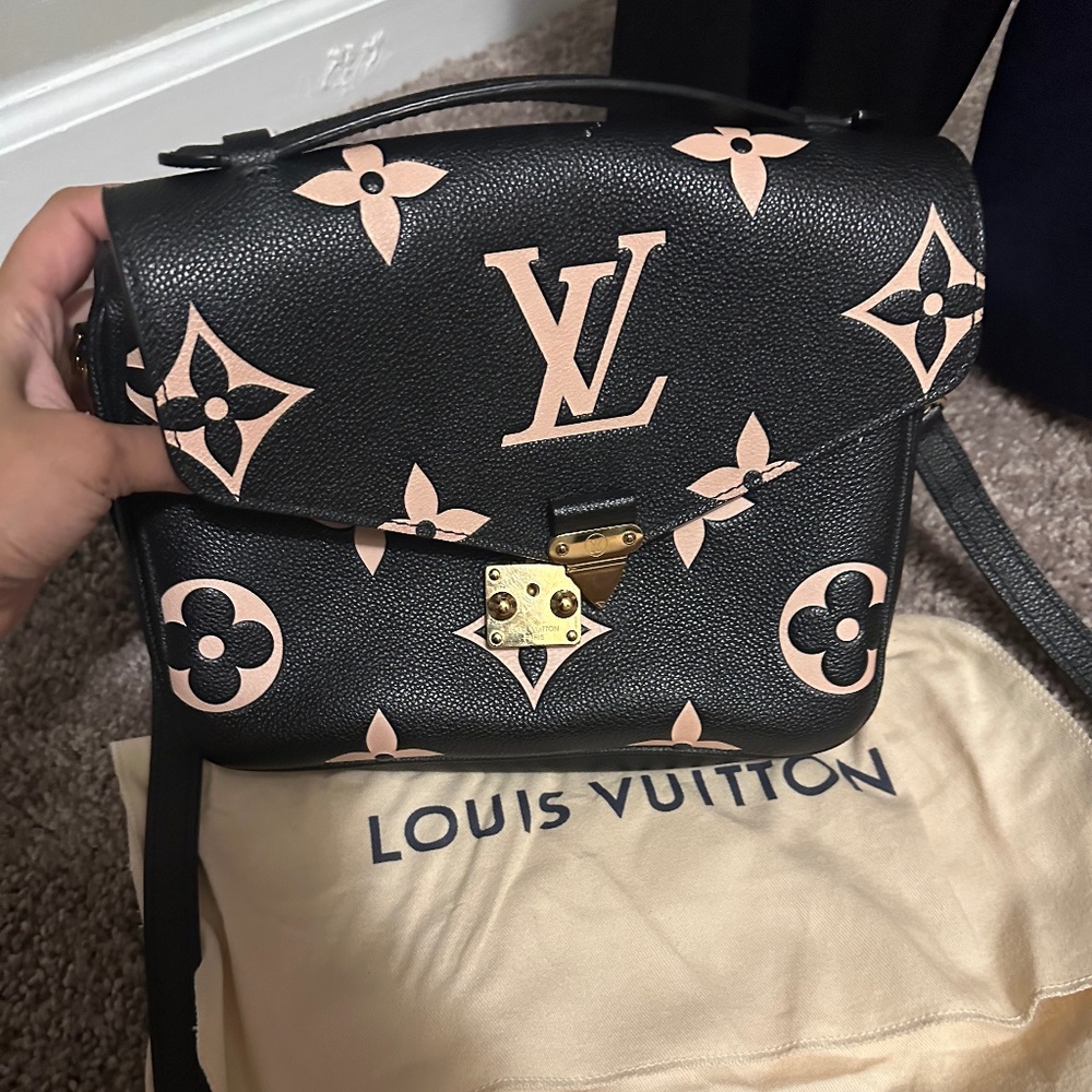 Authentic LV